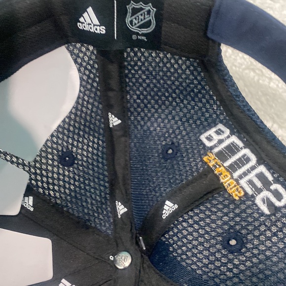 Adidas St. Louis Blues Coach STR Navy Adjustable Hat - Picture 5 of 8